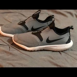 Nike Flex Runner Sneakers